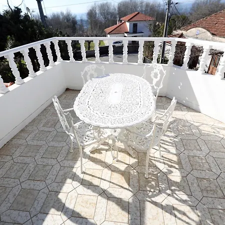 O Cabano Azenhas بيت للعطل فالينسا